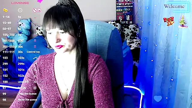 MilaRay online show from January 31, 2025, 1:45 pm