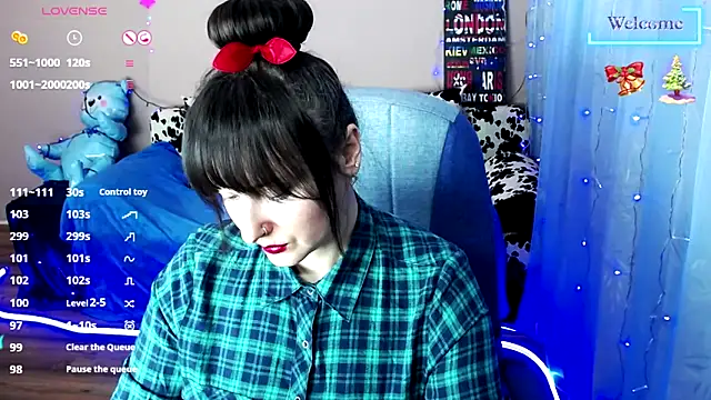 MilaRay online show from February 4, 2025, 1:48 pm