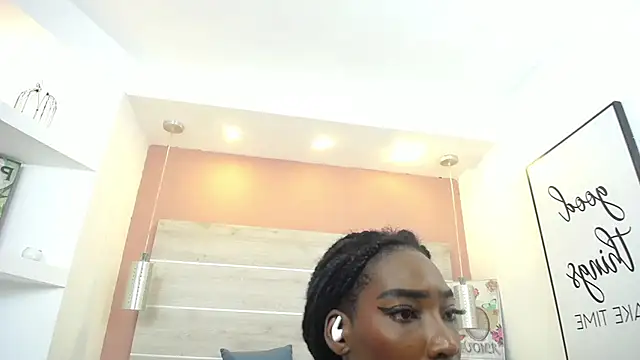 Snapshot of AlexandraCambell chatting on November 30, 2025, 12:22 am AlexandraCambell online show from November 30, 2025, 12:22 am