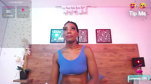 Snapshot of AlexandraCambell chatting on September 14, 2025, 7:31 am AlexandraCambell online show from September 14, 2025, 7:31 am