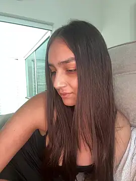 Snapshot of hannahhotwife chatting on July 28, 2026, 7:39 pm hannahhotwife online show from July 28, 2026, 7:39 pm