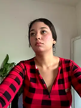 lana rousse01 online show from September 13, 2025, 1:44 pm