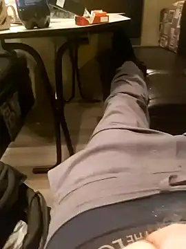 Snapshot of Lavoieya chatting on November 20, 2025, 1:28 am Lavoieya online show from November 20, 2025, 1:28 am