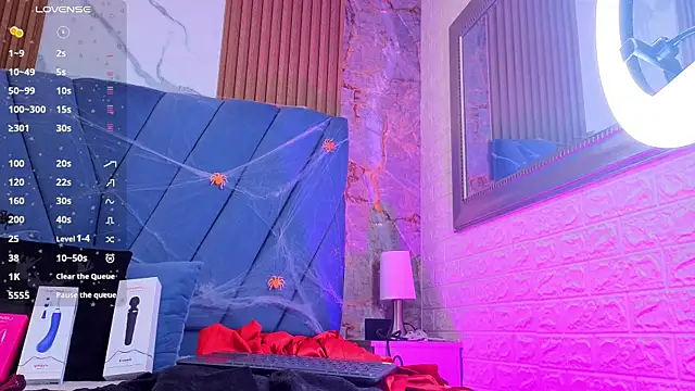 Snapshot of angel__red_ chatting on October 13, 2025, 4:14 am angel red online show from October 13, 2025, 4:14 am