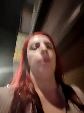 Snapshot of angel__red_ chatting on October 29, 2025, 3:27 am angel red online show from October 29, 2025, 3:27 am