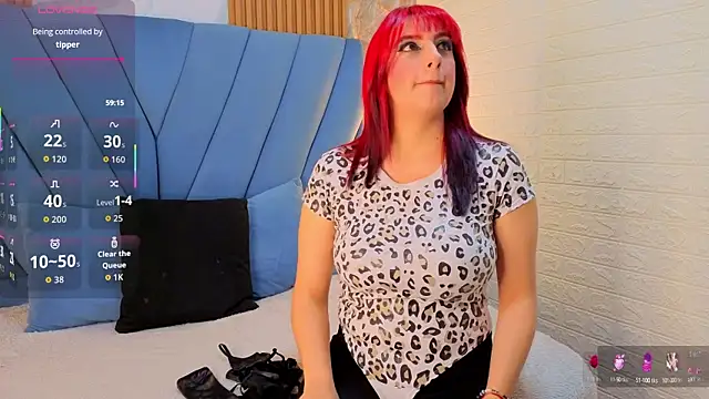 Snapshot of angel__red_ chatting on September 19, 2025, 2:26 am angel red online show from September 19, 2025, 2:26 am