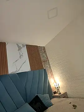 Snapshot of angel__red_ chatting on October 10, 2025, 3:18 am angel red online show from October 10, 2025, 3:18 am