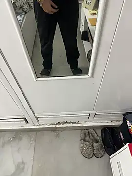 7 INCH MONSTER online show from February 23, 2026, 7:53 am