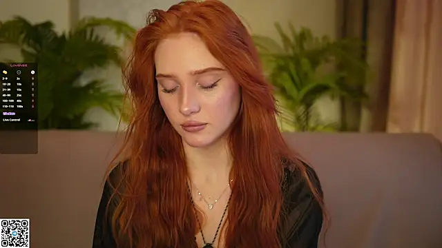 KissOfFlame online show from November 10, 2025, 8:52 am