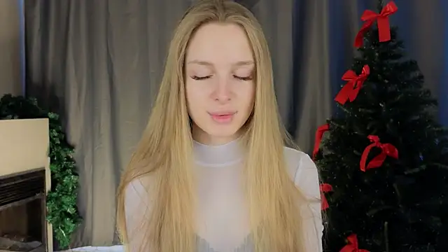 CindyGreen online show from December 5, 2025, 6:12 am