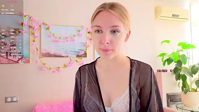 CindyGreen online show from September 10, 2025, 6:23 am