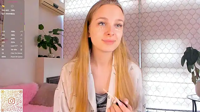 CindyGreen online show from October 9, 2025, 6:03 am