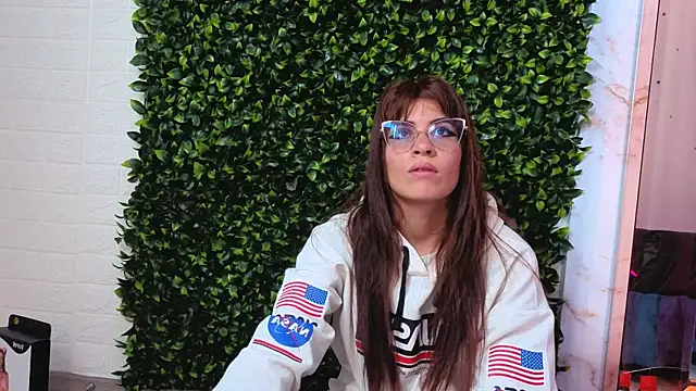 Snapshot of Jessi_Walker chatting on February 13, 2026, 3:06 am Jessi Walker online show from February 13, 2026, 3:06 am