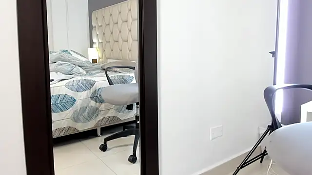 LexxyBunny  online show from September 14, 2025, 11:38 pm