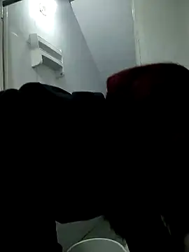 Snapshot of Katyuskka_love chatting on November 21, 2025, 5:01 pm Katyuskka love online show from November 21, 2025, 5:01 pm