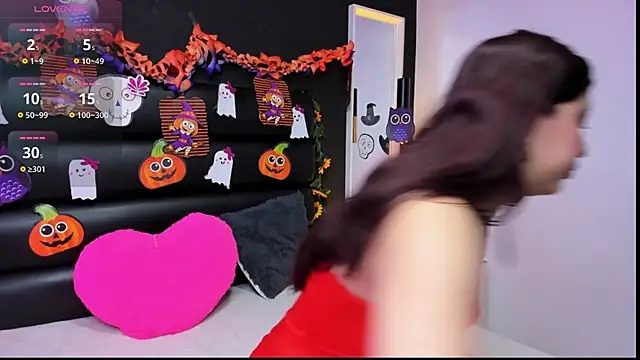 Snapshot of SoftieNymph chatting on October 27, 2025, 11:44 am SoftieNymph online show from October 27, 2025, 11:44 am