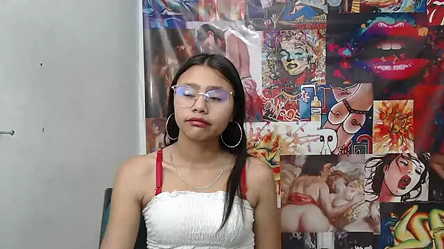 SofieLove 01 online show from September 17, 2025, 9:55 am