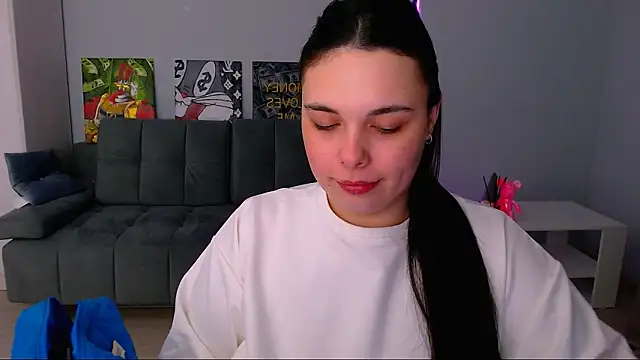 queenofthesense  online show from February 23, 2026, 3:01 pm