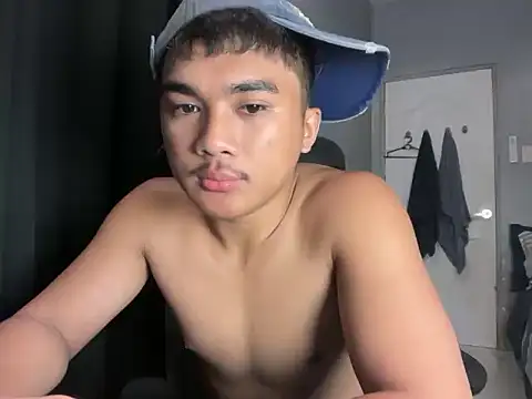 pinoyAdrianneXXX online show from July 9, 2026, 3:29 am