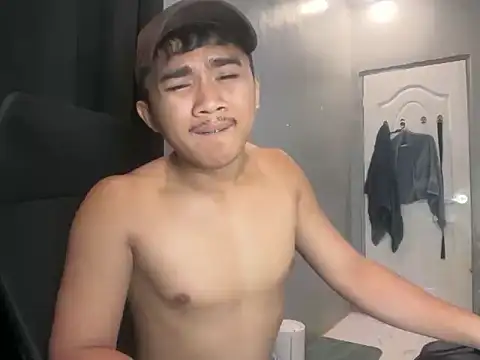 pinoyAdrianneXXX online show from July 15, 2026, 9:49 am