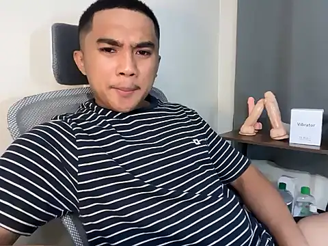 pinoyAdrianneXXX online show from August 2, 2026, 2:26 pm