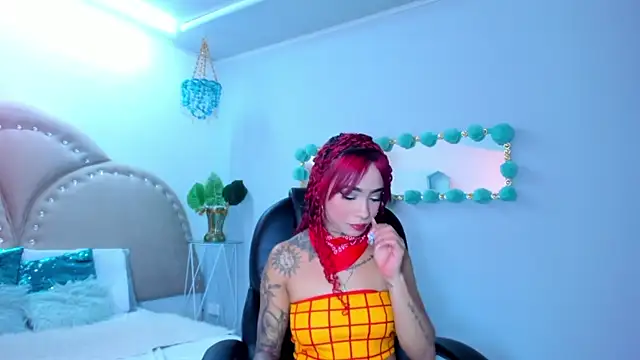 salem rose online show from October 11, 2025, 7:59 pm