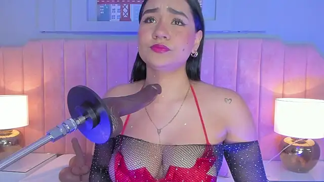 Snapshot of noa_moon chatting on October 1, 2025, 4:06 am noa moon online show from October 1, 2025, 4:06 am