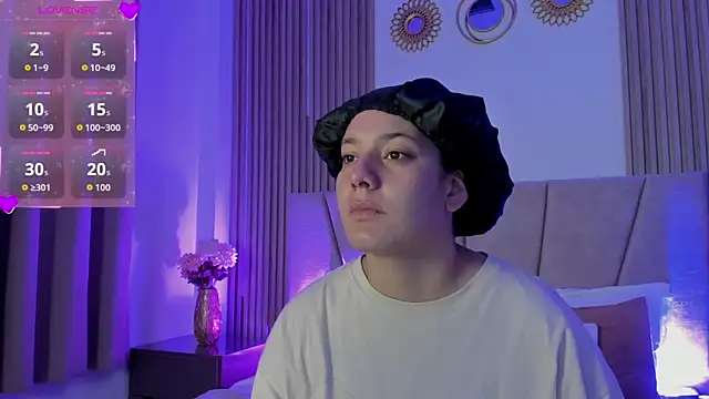 Snapshot of Rachell_Jamess chatting on September 11, 2025, 3:28 am Rachell Jamess online show from September 11, 2025, 3:28 am