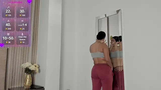 Snapshot of Rachell_Jamess chatting on September 13, 2025, 4:23 am Rachell Jamess online show from September 13, 2025, 4:23 am