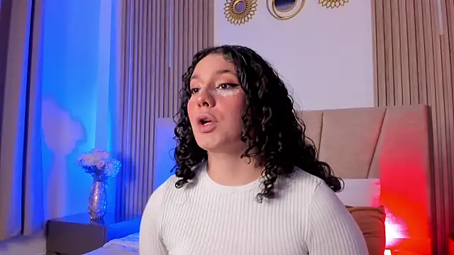 Snapshot of Rachell_Jamess chatting on November 19, 2025, 3:39 am Rachell Jamess online show from November 19, 2025, 3:39 am