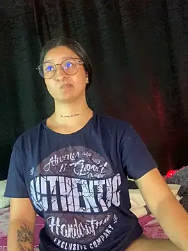 EVAH LEE  online show from December 2, 2025, 3:07 am