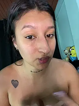 Snapshot of EVAH_LEE_ chatting on May 20, 2026, 1:13 am EVAH LEE online show from May 20, 2026, 1:13 am