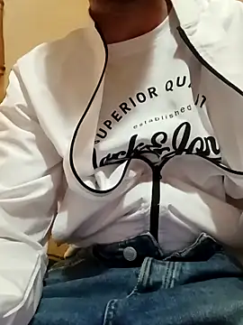 alexpo27 online show from February 22, 2026, 3:31 am