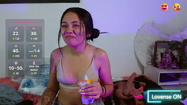 hellenngp online show from March 30, 2026, 10:55 pm