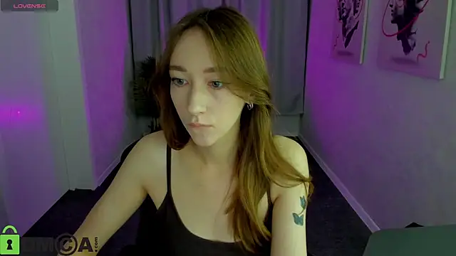 Miche1le Allenne online show from September 26, 2025, 11:33 pm