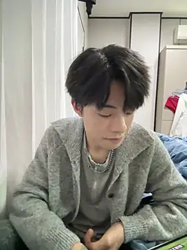 junjun1189 online show from April 24, 2026, 5:53 am