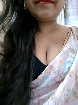 Snapshot of Sofia-ex chatting on October 17, 2025, 7:33 am Sofia-ex online show from October 17, 2025, 7:33 am