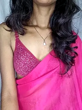 Snapshot of Diyab chatting on November 19, 2025, 5:29 am Diyab online show from November 19, 2025, 5:29 am