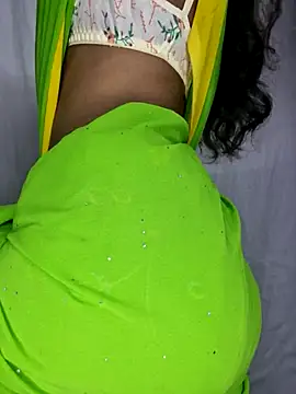 Snapshot of Diyab chatting on September 12, 2025, 5:56 pm Diyab online show from September 12, 2025, 5:56 pm