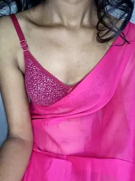 Snapshot of Diyab chatting on November 14, 2025, 6:22 pm Diyab online show from November 14, 2025, 6:22 pm