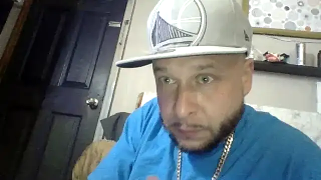 Xstumpy online show from April 11, 2026, 8:18 am