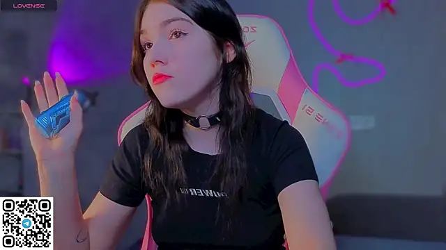 Sophie SkyAngel online show from April 2, 2026, 11:11 pm