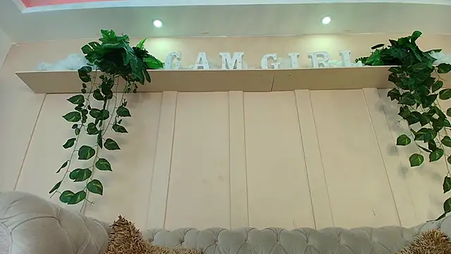 lorena rubio online show from October 3, 2025, 12:06 pm