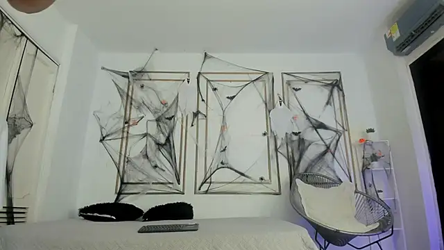 lorena rubio online show from October 24, 2025, 12:04 pm