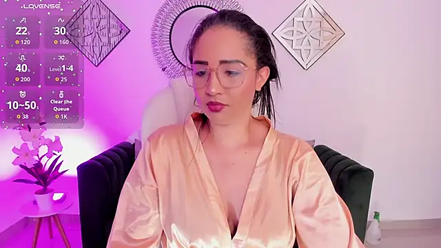 Sharon breezee online show from September 12, 2025, 5:07 am