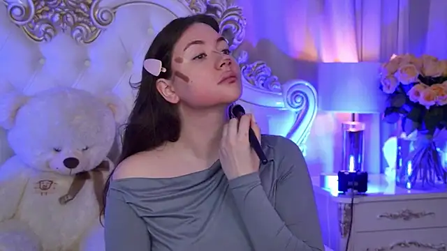 Snapshot of MeganStrain chatting on February 18, 2026, 3:15 am MeganStrain online show from February 18, 2026, 3:15 am