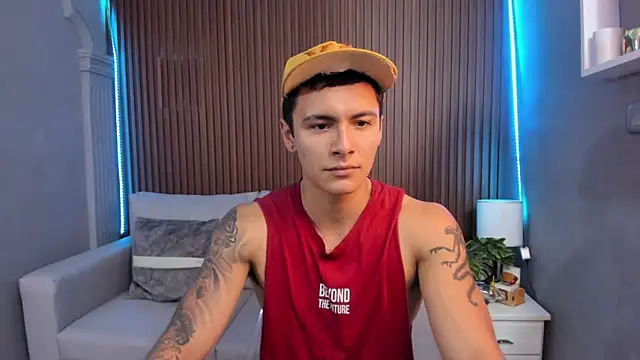 Leo santoro online show from September 24, 2025, 3:40 pm