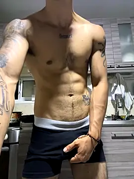 Leo santoro online show from October 4, 2025, 4:03 am