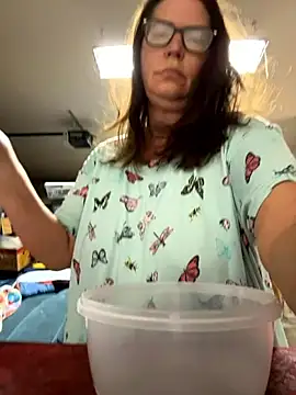 petalsexy online show from October 4, 2025, 7:15 pm