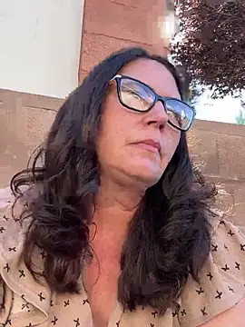 petalsexy online show from October 6, 2025, 8:31 pm